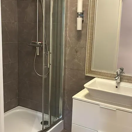 Karlikowska - Kamienica W Sopocie, Blisko Plazy *